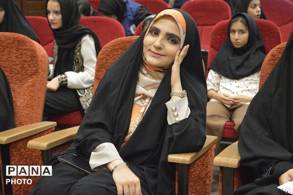 همایش تخصصی فن بیان و افتتاحیه پایگاه اوقات فراغت در بهارستان دو
