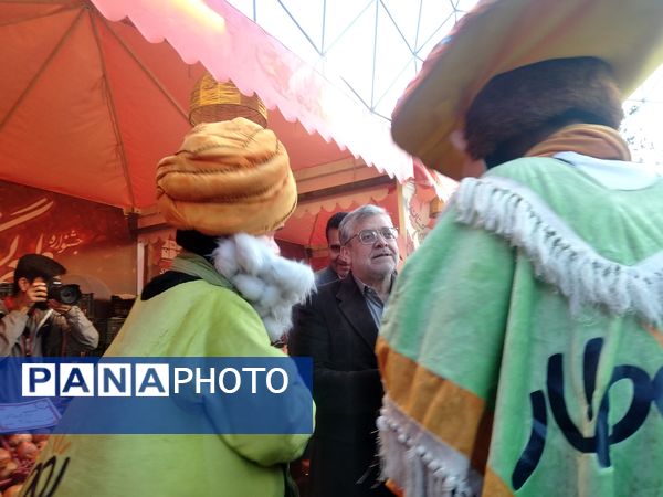 جشنواره طعم و رنگ پاییز با حضور شهردار مشهد آغاز به کار کرد
