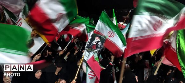 اتحاد مقدس رمز پیروزی 