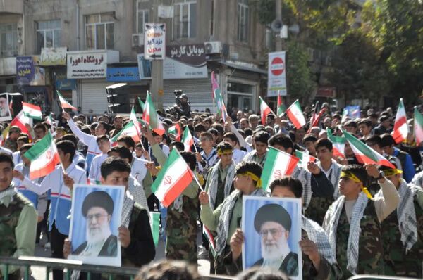 راهپیمایی 13 آبان در کرمانشاه