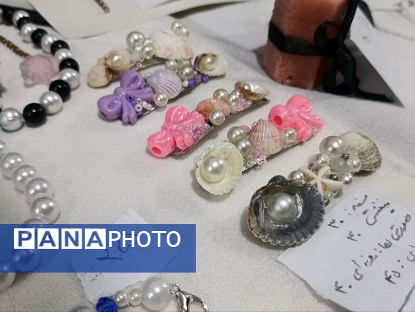 برگزاری بازارچه دانش‌آموزی در دبیرستان دکتر جواد حداد ۲ ناحیه 5