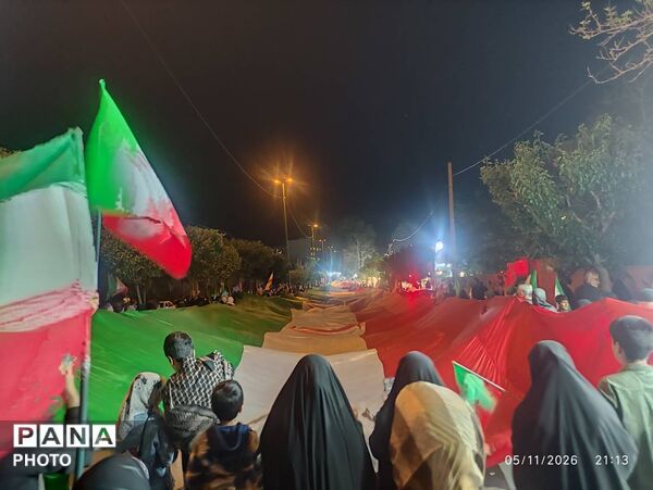 هفتاد و سومین شب از رژه ماشینی در بلوار فضل نیشابور 
