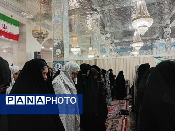 نماز جماعت در شب میلاد پیامبر اکرم (ص) و امام صادق (ع) در کاخک
