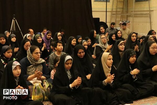 اختتامیه مسابقات مجازی دهه کرامت در البرز
