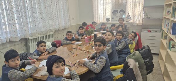 دبستان شهاب و یک روز بیاد ماندنی در کانون لقمان کاشمر