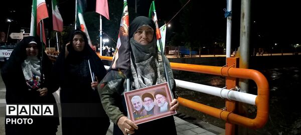برگزاری اجتماع شبانه در حسینیه شهدای شهر بار 