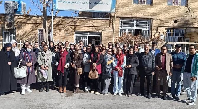 کسب ۲۰ نشان ملی توسط هنرمندان آباده