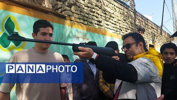 مسابقات تیراندازی یادواره شهدای امنیت دانش آموز نیشابوری 