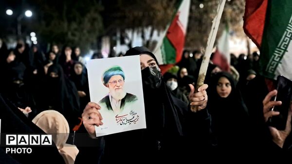 فریاد مقاومت و انتقام با حماسه حضور اهالی رزن