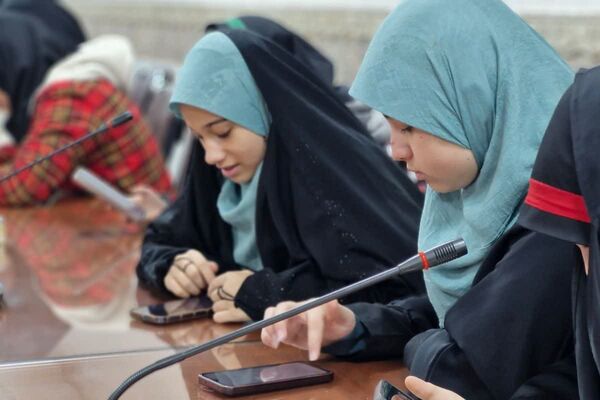 جلسه هم‌افزایی و توانمندسازی دانش‌آموزان جدیدالورود خبرگزاری پانا قرچک
