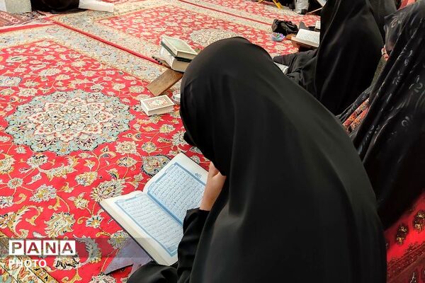 محفل انس با قرآن کریم در مسجد جامع شهر بار