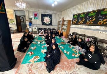سفره‌ی ارادت دختران مسجد امیرالمؤمنین (ع) به حضرت رقیه (س)، اوج شکوفایی معنویت در ماه محرم