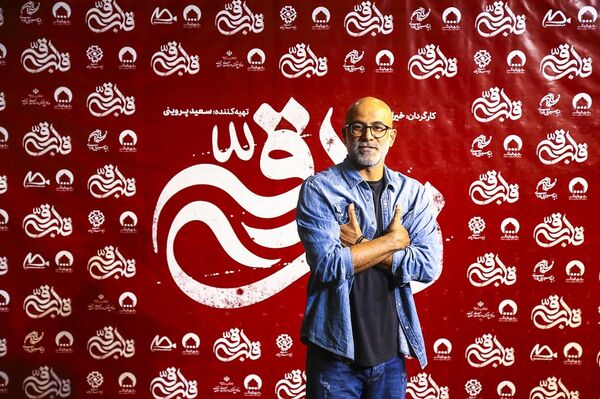 حضور بازیگران فیلم «قلب رقه» در قم