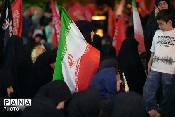 حماسه حضور فردیسی‌ها در صد ‌و چهل و سومین شب  راهپیمایی 