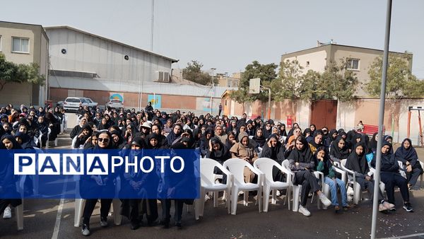 جشن شادمانی و آینده نگری در مدرسه ذبیح الله هوشیار ناحیه ۱ مشهد
