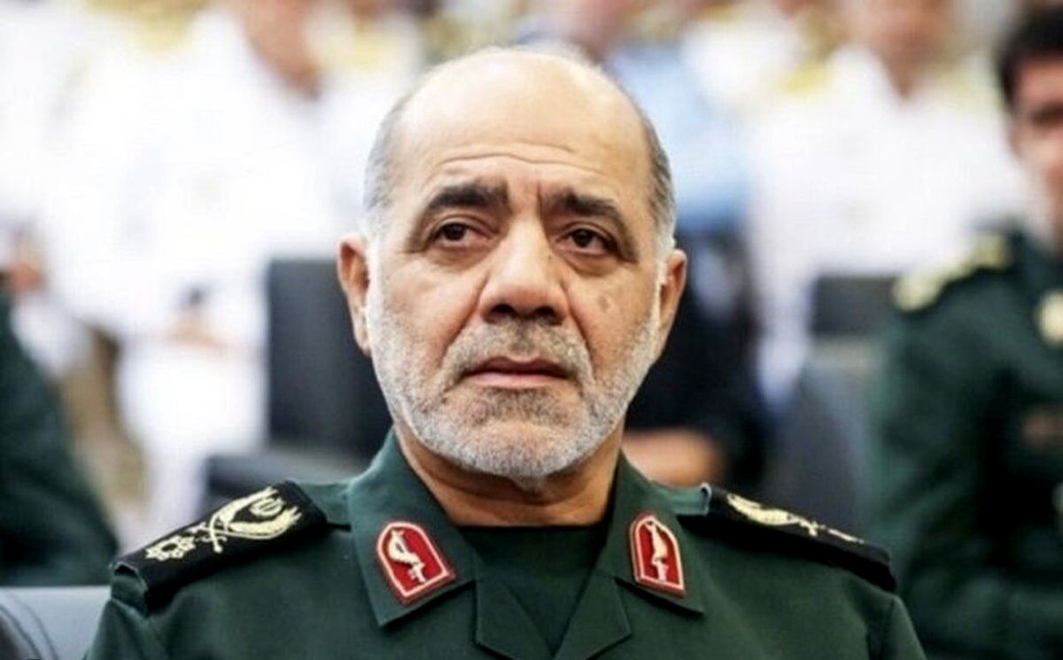 هشدار سرلشکر عبداللهی درباره نزدیک شدن نیروهای مسلح بیگانه به تنگه هرمز