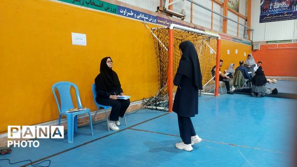 آزمون مهارتی سفیران سلامت در شهرستان خلیل آباد 