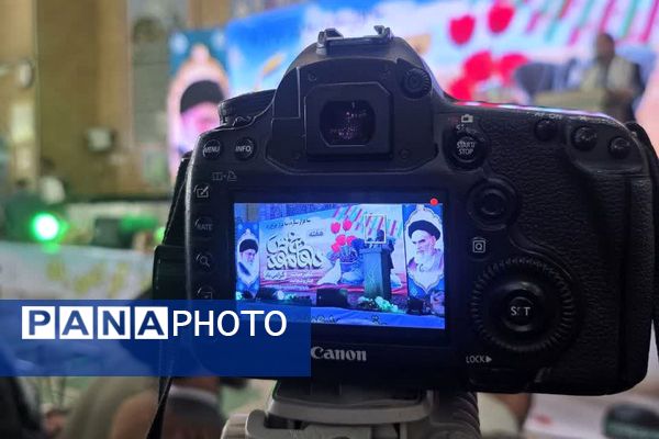 برگزاری یادواره سه هزار ستاره، ۳۰۰۰ چراغ راه به مناسبت هفته دفاع مقدس در شهرستان قرچک