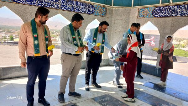 گامی در مسیر شهدا