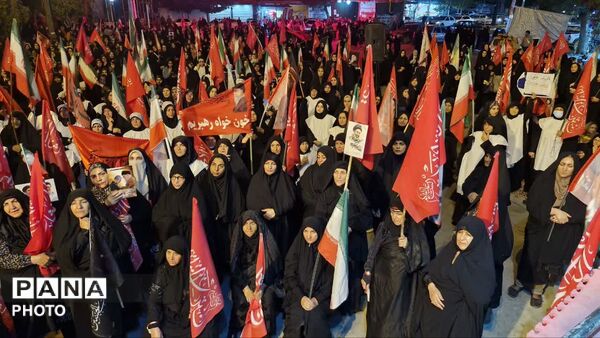 استمرار بیعت؛ نورآباد صد و چهل شب متوالی پای عهد خود ایستاد