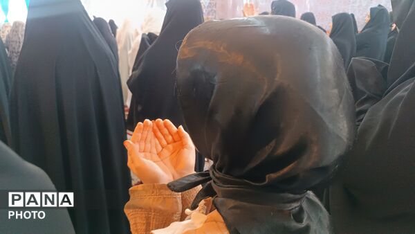 تجلی اتحاد و همبستگی در نماز جمعه فارسان