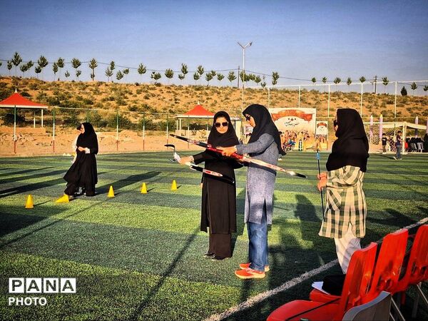 دومین روز برنامه طبیعت گردی «هم قدم با بهار» 