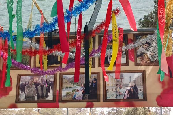 تجدید پیمان دانش‌آموز خبرنگاران پانا با شهدا درهفته دفاع مقدس