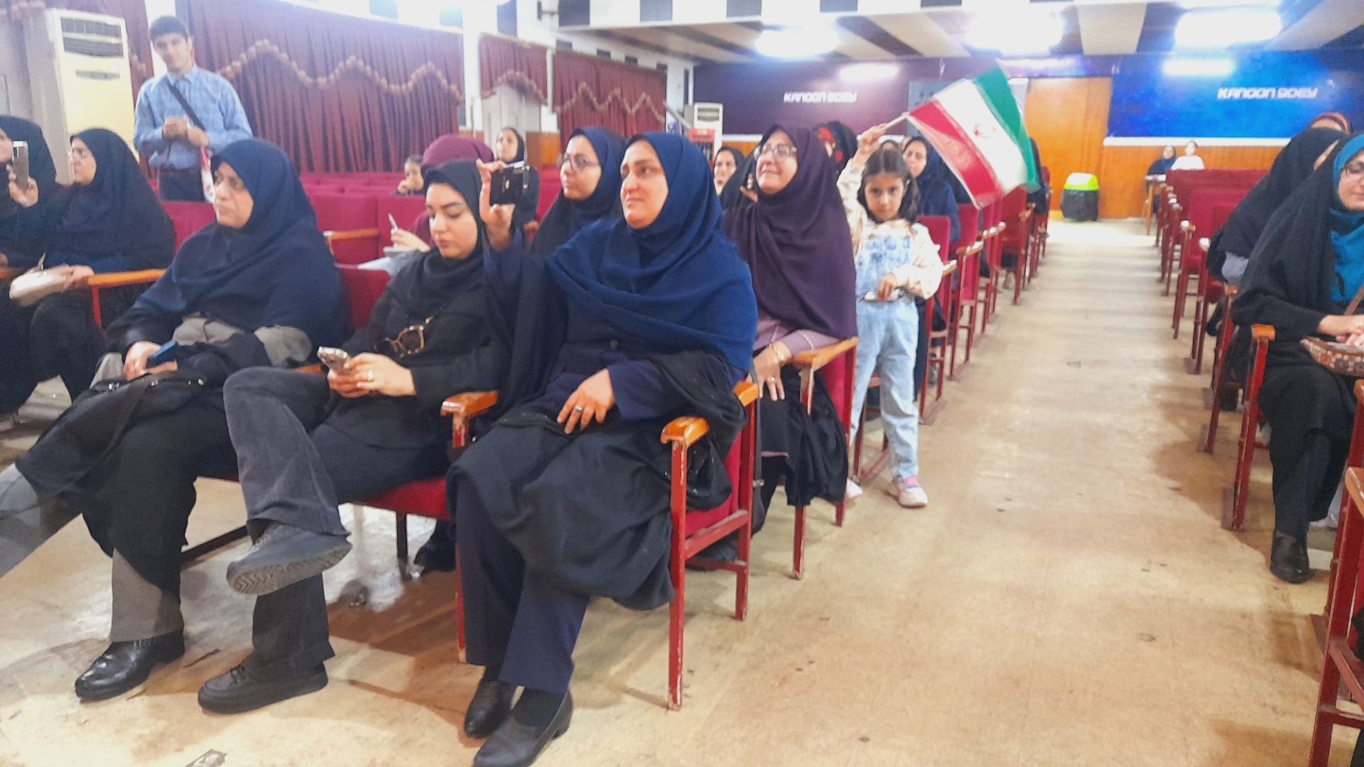 کارگاه توانمند مربیان پیشتاز کانون برادران قائمشهر