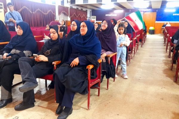 کارگاه توانمند مربیان پیشتاز کانون برادران قائمشهر