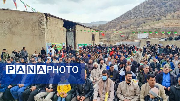 تجدید میثاق مردم با آرمان‌های انقلاب در سایه وحدت و ایمان