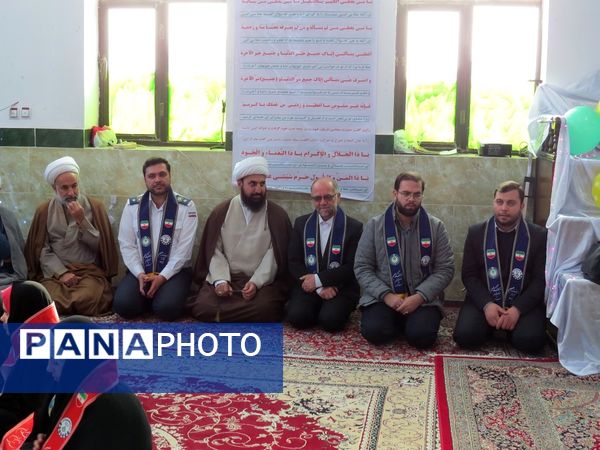 بازدید قائم مقام سازمان دانش‌آموزی از دانش‌آموزان پیشتاز معتکف بام و صفی‌آباد