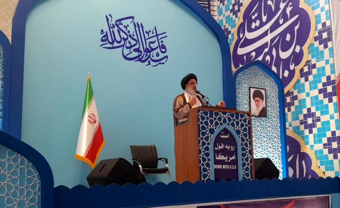  انقلاب اسلامی موجب تحقق ایران قوی و مقابله با ظلم شد