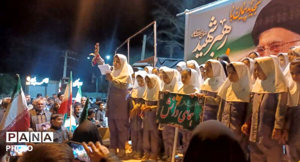 اجتماع بزرگ مردمی «قائد امت» به میزبانی مدارس خاتم 