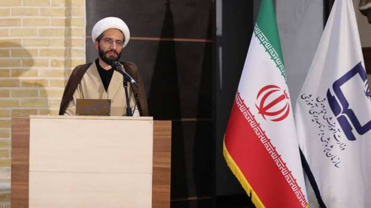 تولید منابع آموزشی متناسب با نیازهای روز و ارتقای کیفیت آموزش هنر در مدارس