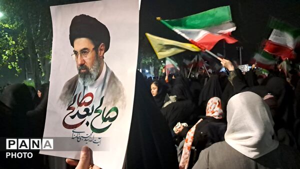 حضور پر شور مردم دلاور ایران
