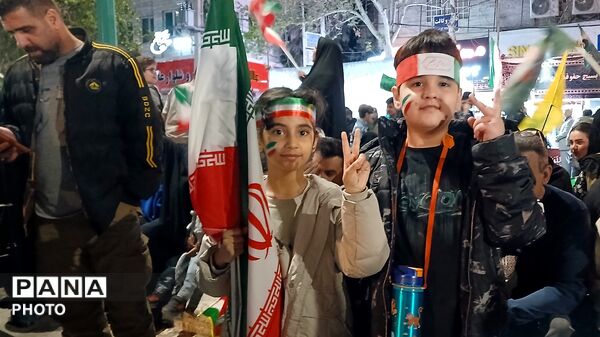مردم خستگی ناپذیر خرم آباد تا روز پیروزی خیابان را رها نخواهند کرد