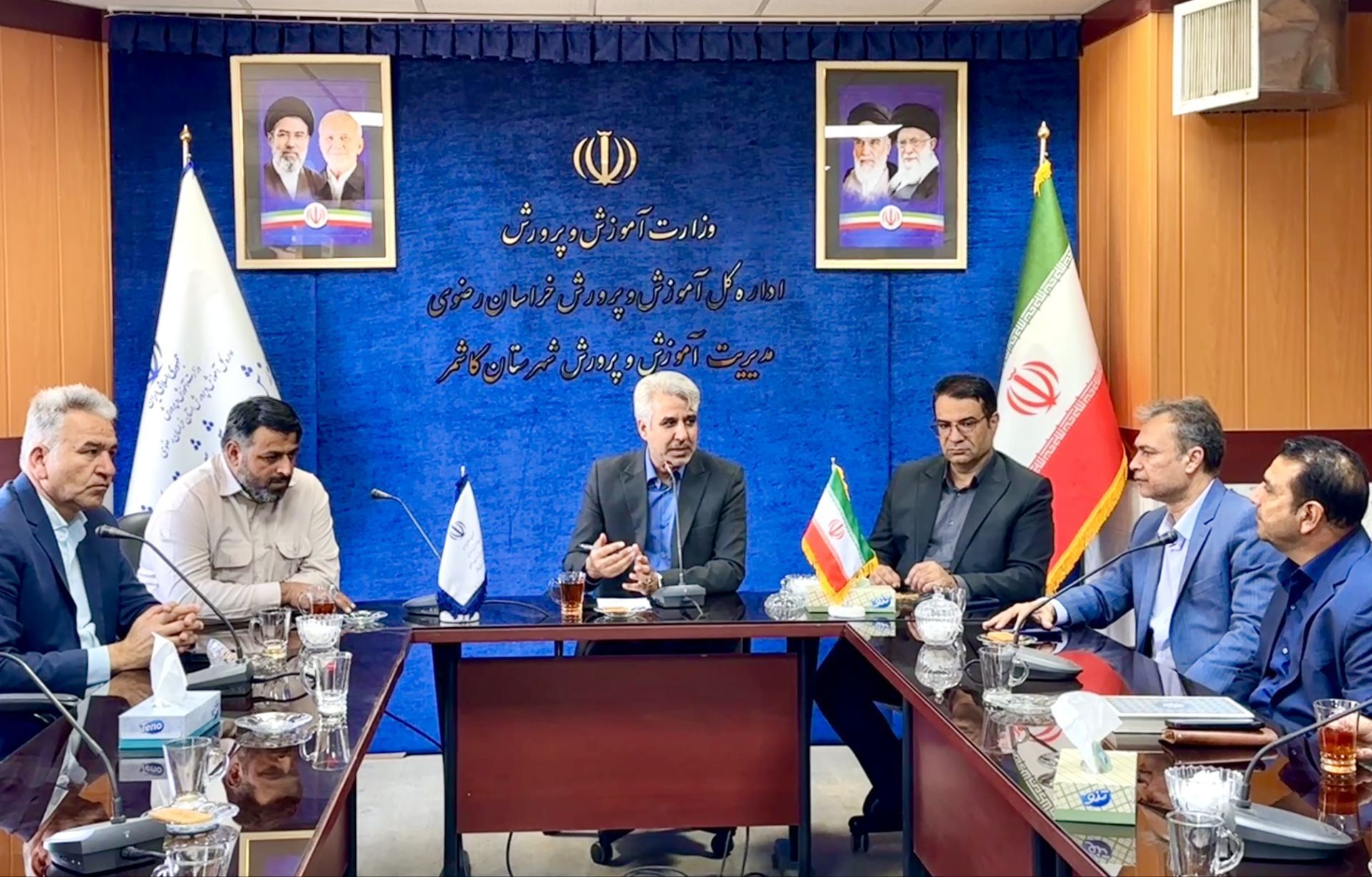 آمادگی مدارس کاشمر برای اسکان عزاداران رهبر شهید