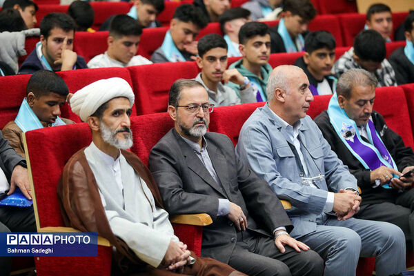 مراسم آموزش کاروان‌های عمره دانش‌آموزی به دانش‌آموزان عازم سرزمین وحی