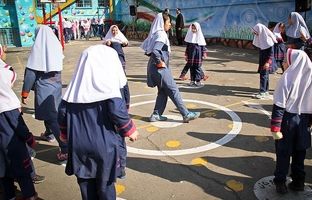 لزوم آموزش حقوق شهروندی به دانش‌آموزان در مدارس