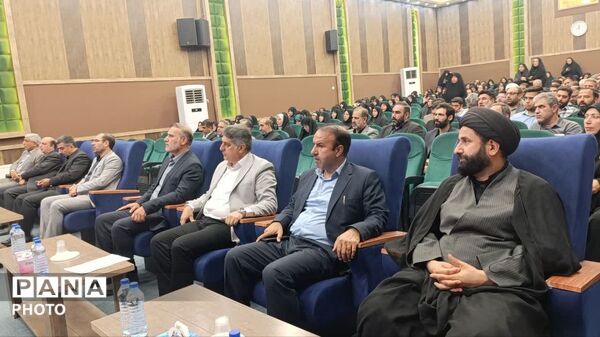 هفتمین اجلاس سراسری نماز دانش آموزی تهران؛ روایت همدلی و تجلیل از برگزیدگان مسیر نماز