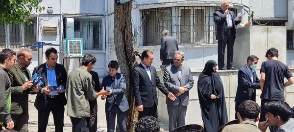 زمین چمن فرصتی برای سلامت دانش‌آموزان