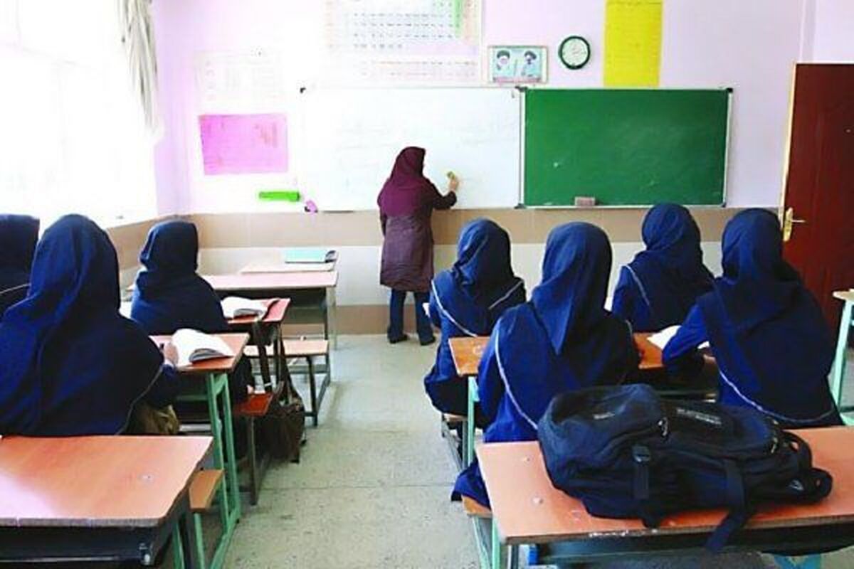 دانش‌آموزان موفق، کلاس درس را پایه اصلی یادگیری می‌دانند
