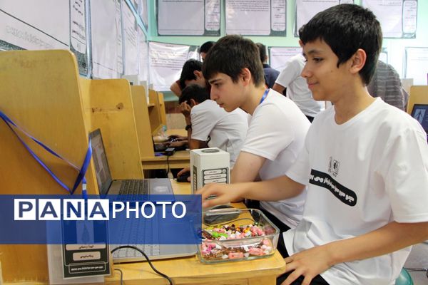 نمایش خلاقت و اندیشه‌های نو