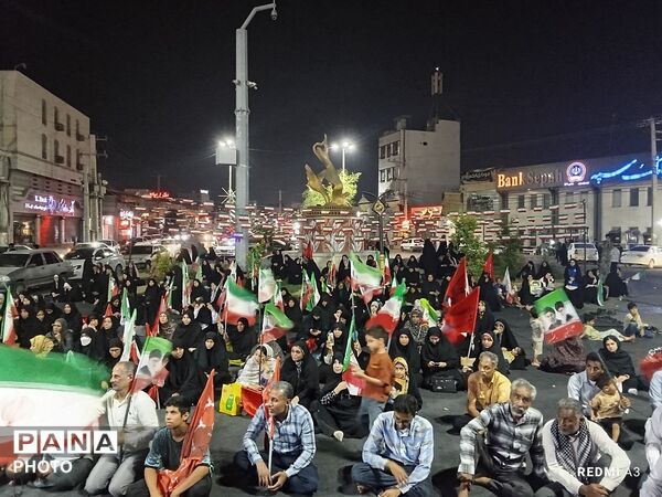 میناب در میدان شهدا، در پناه نور مجتبی(ع)