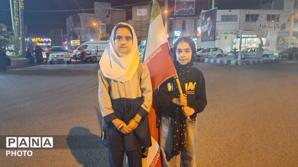 تجمع مردمی در پلدختر برای حمایت از ایران