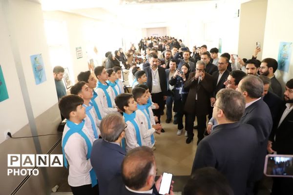 افتتاح نمایشگاه دستاوردهای کانون‌های فرهنگی تربیتی آذربایجان شرقی