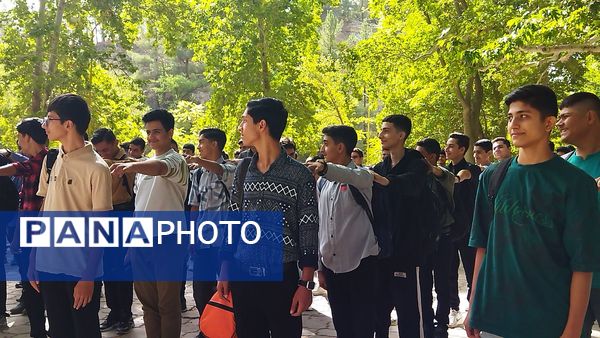 اولین صبحگاه پایه دهمی دبیرستان شاهد ابوذر غفاری نیشابور 