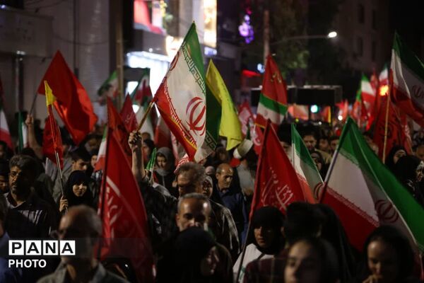  تجدید میثاق دوباره مردم کرج با آرمان‌های رهبری