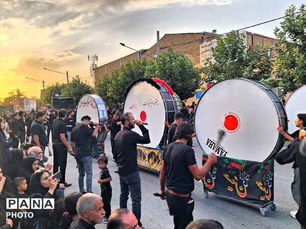 حماسه شور و شعور حسینی در عصر عاشورای خلیل‌آباد