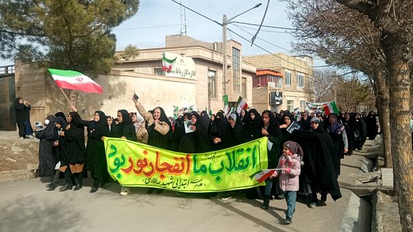 راهپیمایی ۲۲ بهمن در رباط‌سنگ، تجدید بیعت مردم با انقلاب